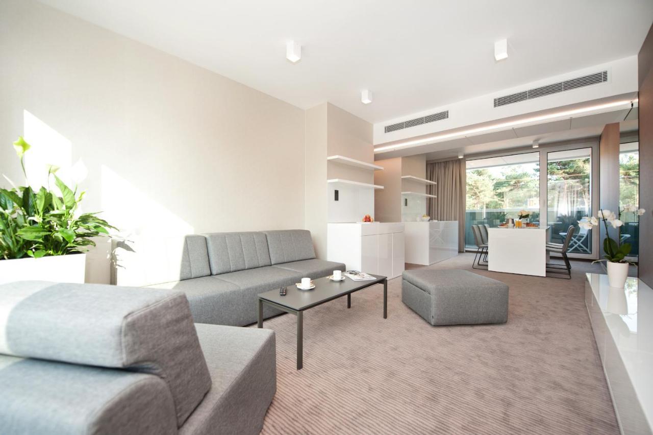 Baltic Palace Lejlighedshotel Pobierowo Eksteriør billede